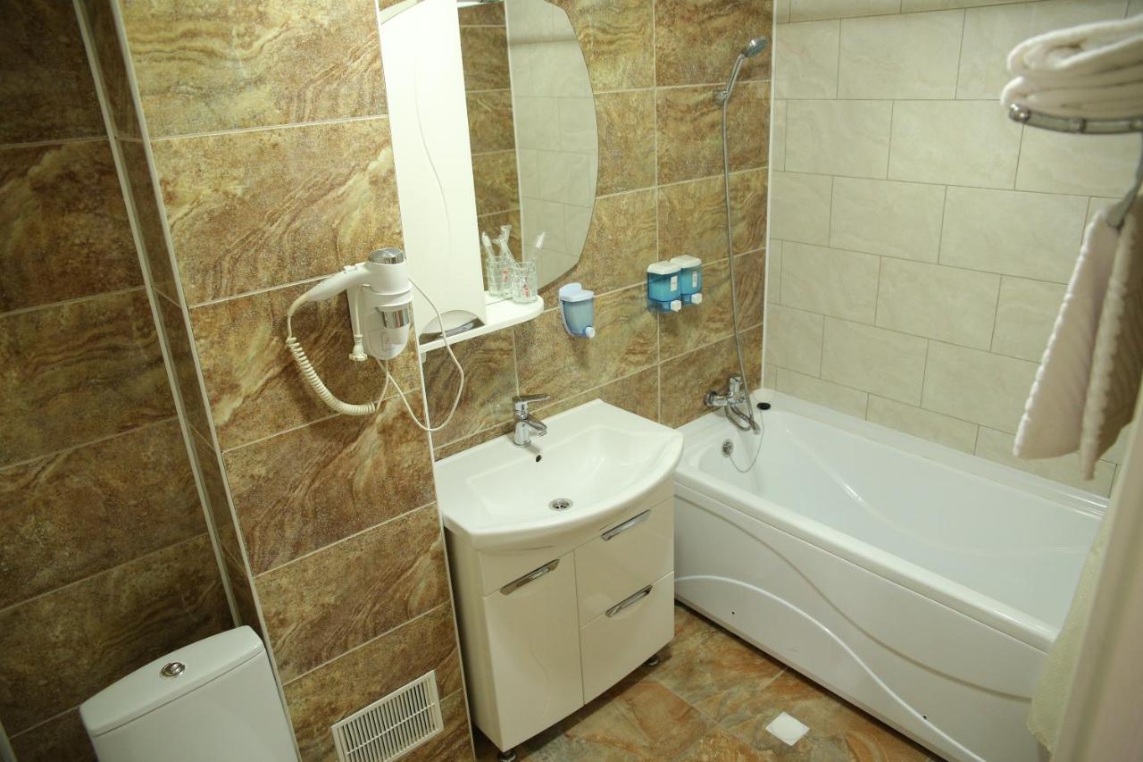 Atyraū Sweet Home Hotel מראה חיצוני תמונה